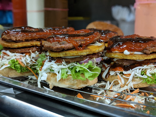 ARE CHIK BURGER LAYER