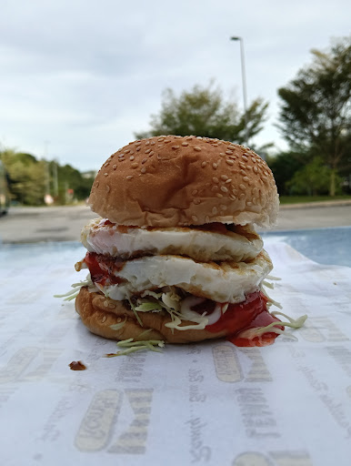 BURGER MARHAEN BURGER MARHAEN