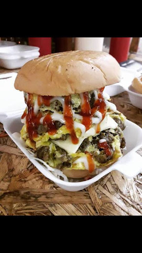 Burger D'tumpuk Station Burger D'tumpuk Station