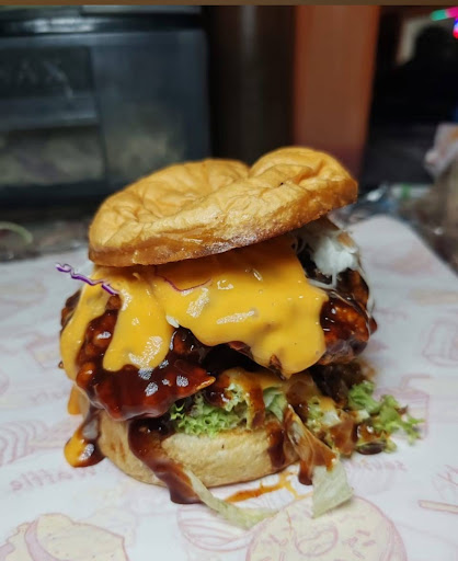 GERAI BURGER CRISPY SERENDAH GERAI BURGER CRISPY SERENDAH