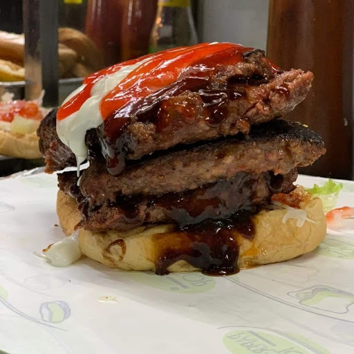 Yan Burger Adik Abang