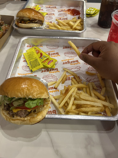 BURG & GO @ Marina Island