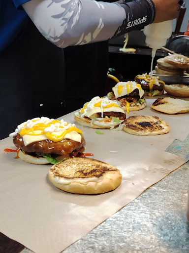 Boss Burger Bakar Gua Musang