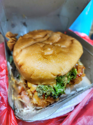 burger D'kampung burger D'kampung