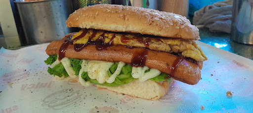 Mj Burger/ice blanded gulam Mj Burger/ice blanded gulam