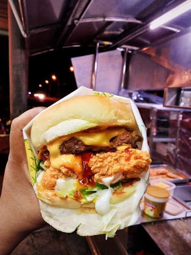 Kriuk's Burgers N More