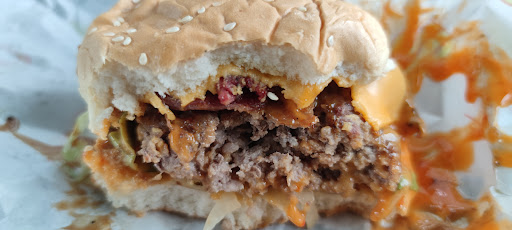 Custom's Burgers