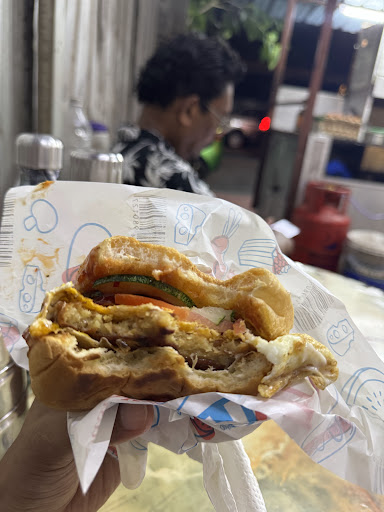 Charlie’s Burgers