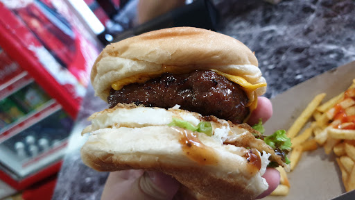Kuching Grilled Burger